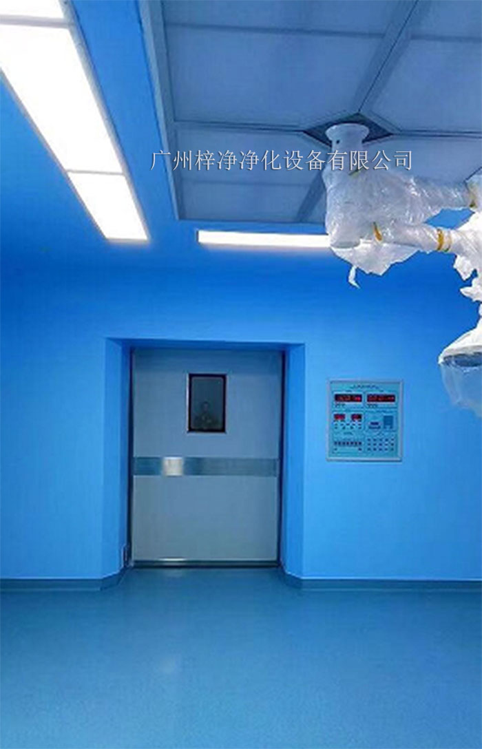 千級層流送風(fēng)天花板通過氣流補償技術(shù)，使送風(fēng)量滿足手術(shù)室內(nèi)的需求